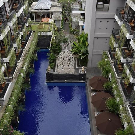 La Villais Kamojang Hotel Seminyak エクステリア 写真