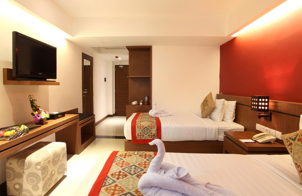 La Villais Kamojang Hotel Seminyak エクステリア 写真