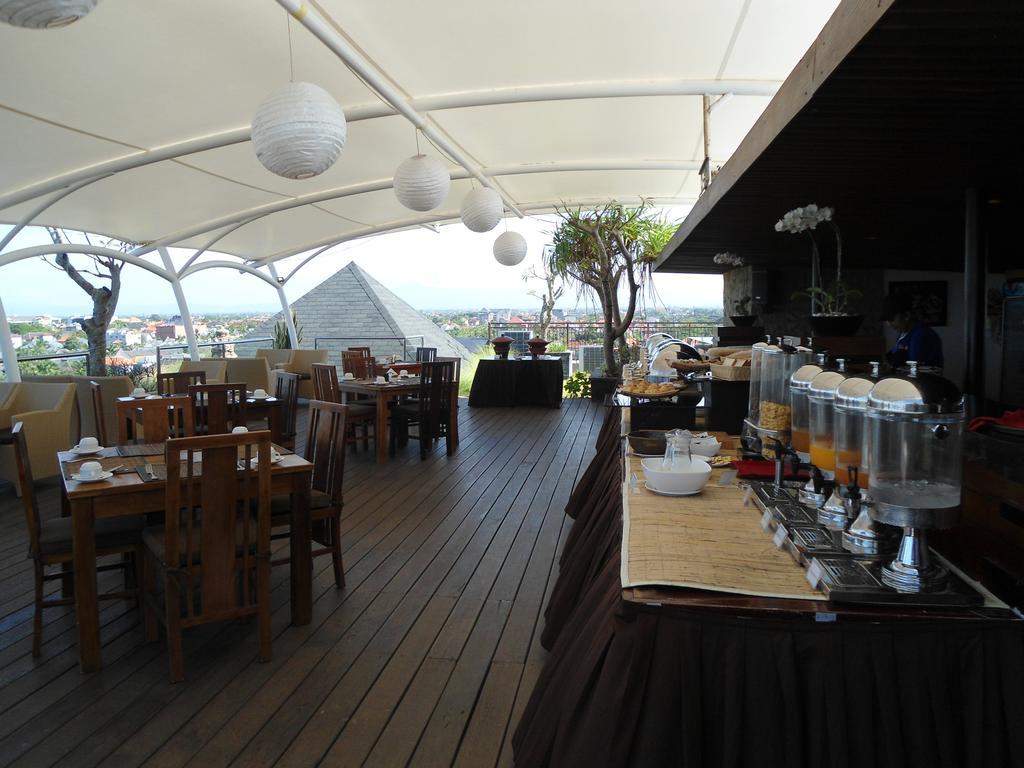 La Villais Kamojang Hotel Seminyak エクステリア 写真
