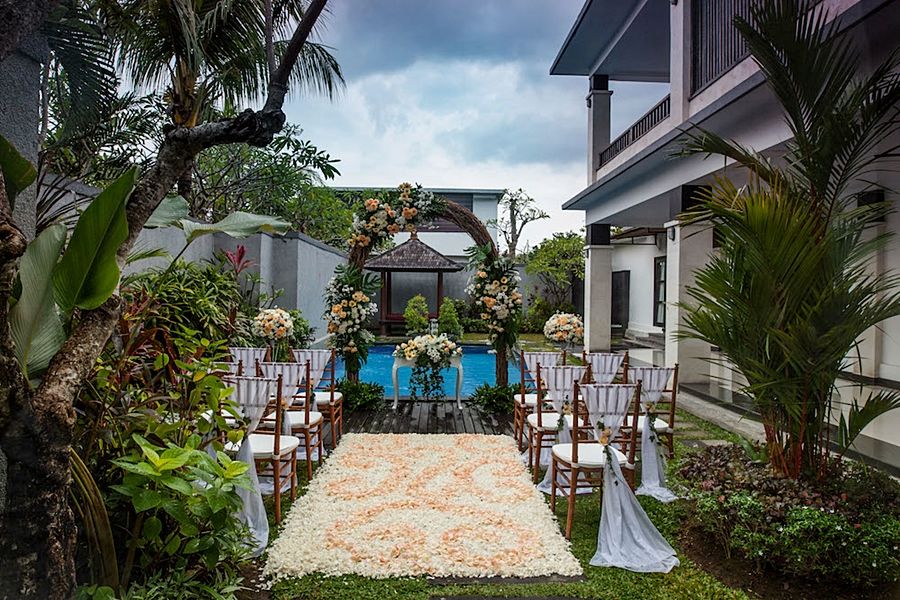 La Villais Kamojang Hotel Seminyak エクステリア 写真